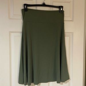 Lularoe hunter green skirt